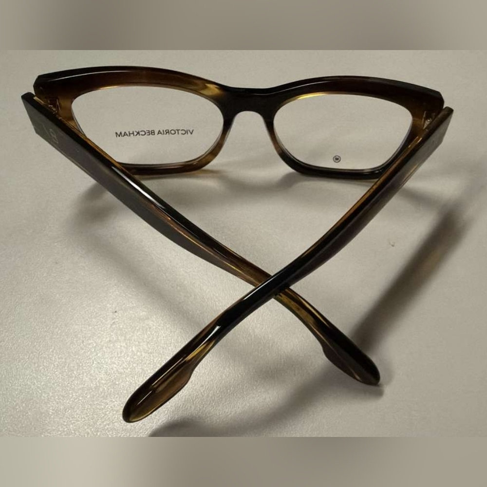 Victoria Beckham VB2675, Woman's Eyewear Frame, Size 53X17X140 - Picture 7 of 10